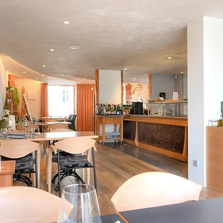 Hotel Sleepwood