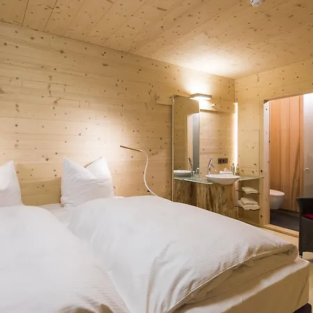 Hotel Sleepwood 3*